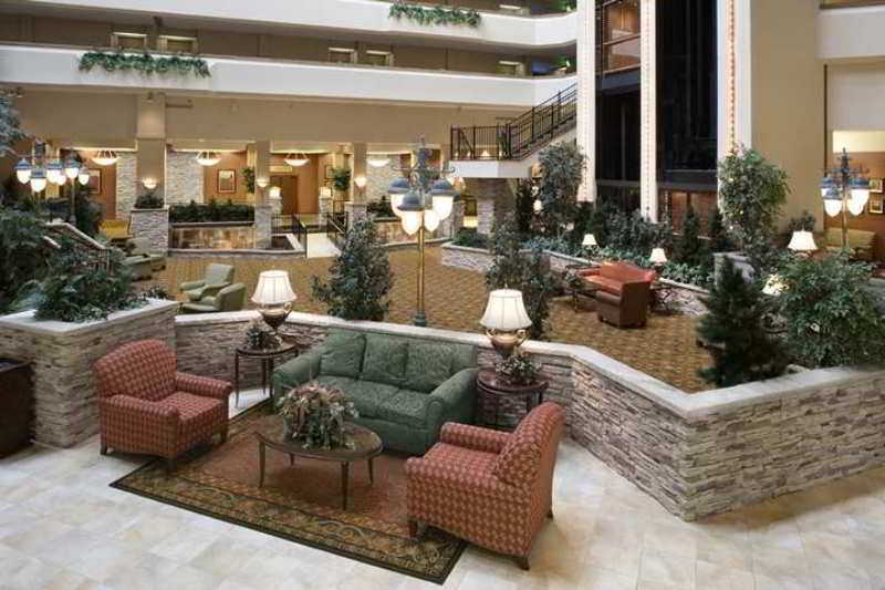 Hilton Fort Collins Hotel Interior photo